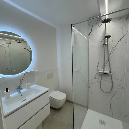 Apartment Luxueux T2 A 100m De La *
